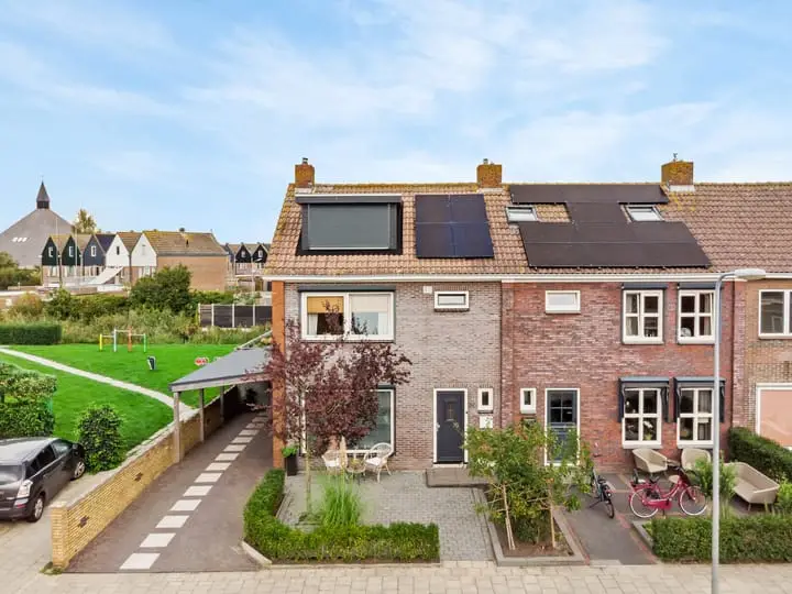 Foto Topshoofd 17 8321CT Urk