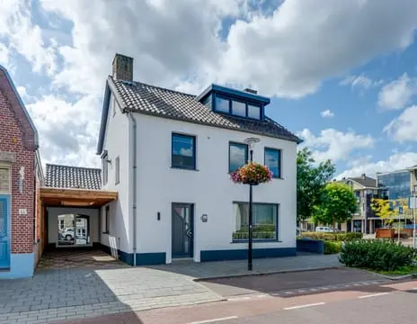 Foto Raadhuisstraat 44 4715CD Rucphen