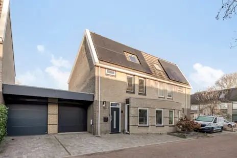 Foto aangekochte woning Jacob van Ruysdaelstraat 31 9601XL Hoogezand door Libero Aankoop