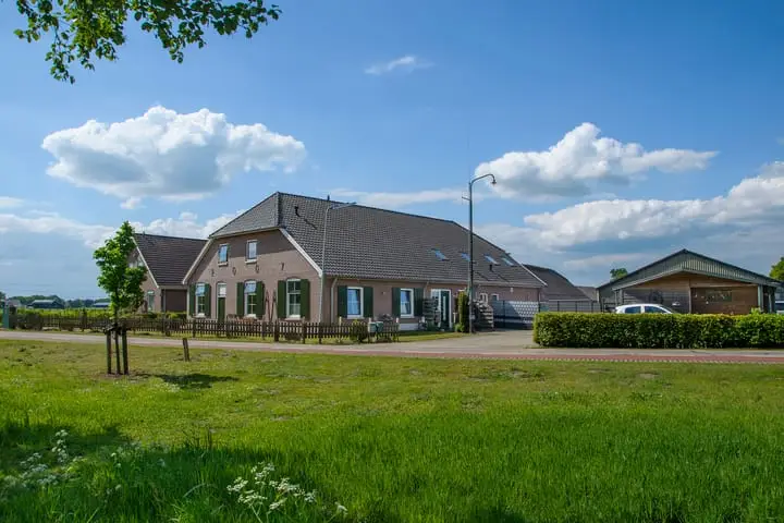 Foto Molenweg 28 7084AP Breedenbroek