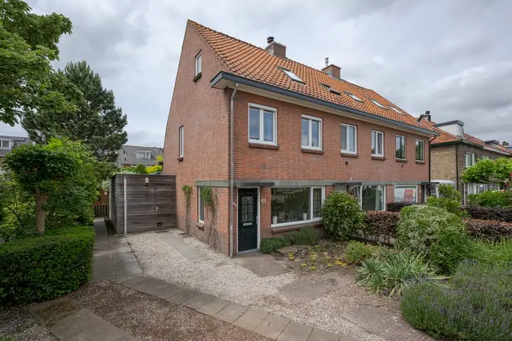 Foto Leidseweg 411 Voorschoten