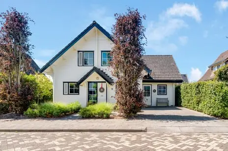 Foto Zilverschoon 9 7483BK Haaksbergen