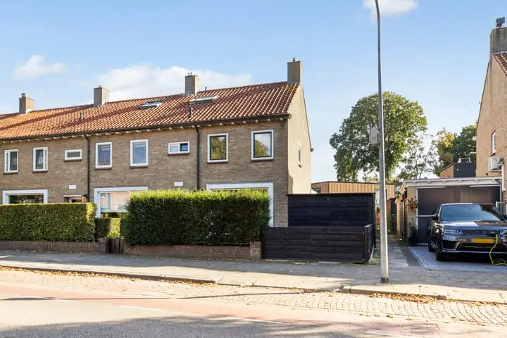 Foto Van Riebeeckweg 24 Hilversum