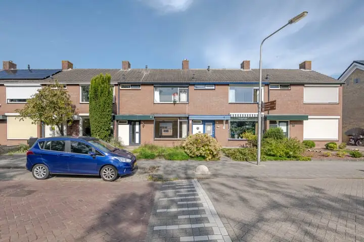 Foto Dorus Rijkersstraat 17 Dinteloord