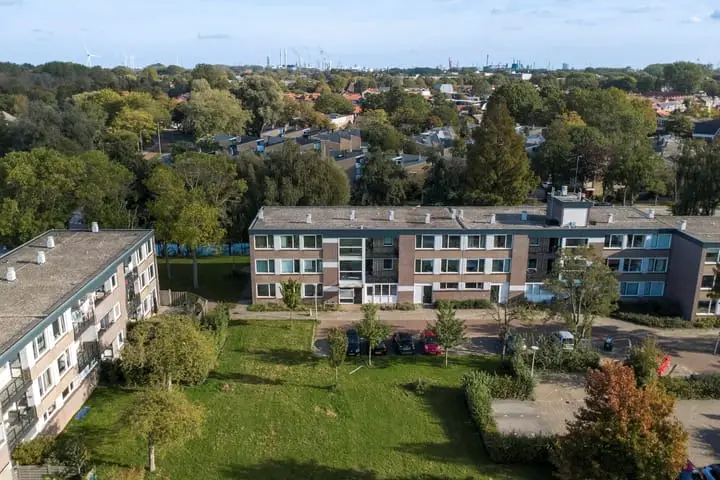 Foto Scholeksterstraat 90 Rozenburg