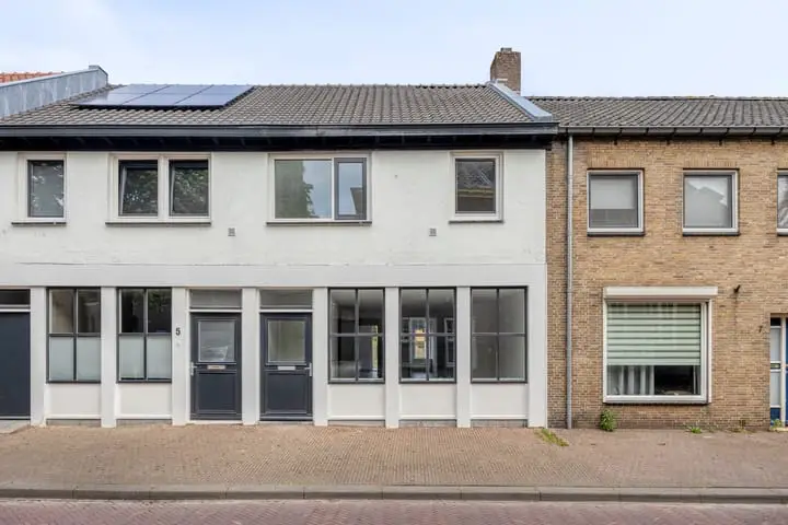 Foto Raadhuisstraat 5 a Alphen