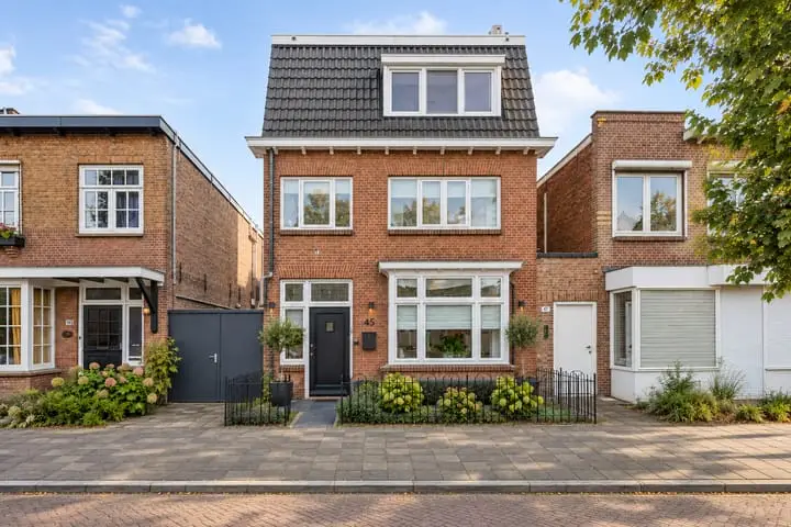 Foto Ploegstraat 145 Breda