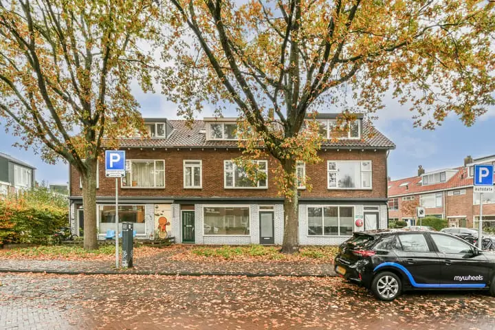 Foto Roomburgerlaan 18 Leiden
