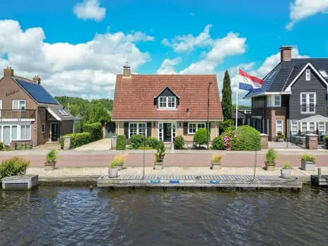 Foto Huigsloterdijk 381 2158LR Buitenkaag