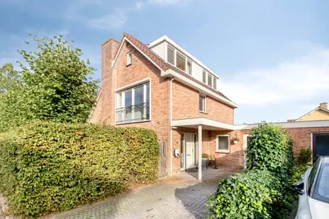 Foto Turfeiker 3 2481CT Woubrugge