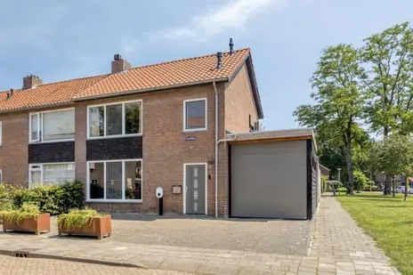 Foto Blazoen 2 5688TK Oirschot