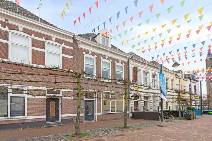 Foto Markt 13 Steenbergen