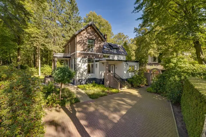Foto Amersfoortseweg 5 7313AA Apeldoorn