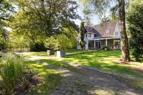 Foto Windhoek 3 7345EH Wenum Wiesel