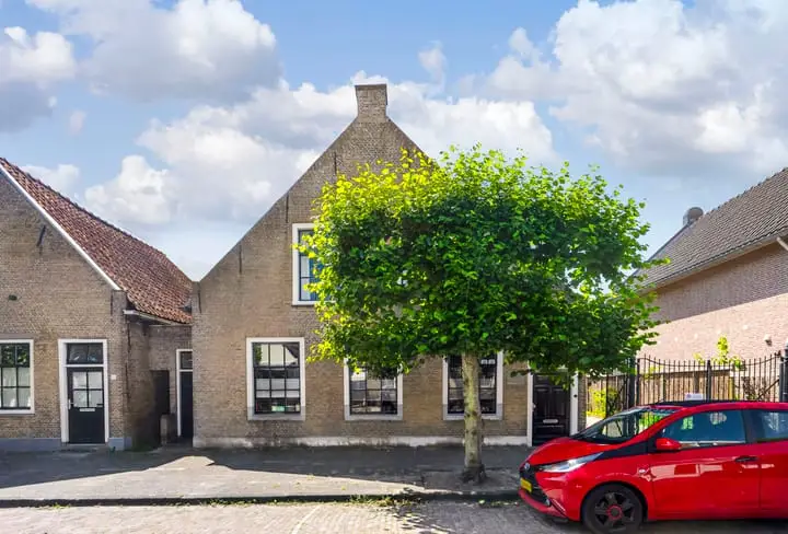Foto Voorstraat 16 3265BV Piershil