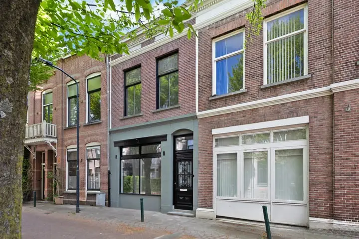 Foto de Roy van Zuidewijnlaan 12 Breda